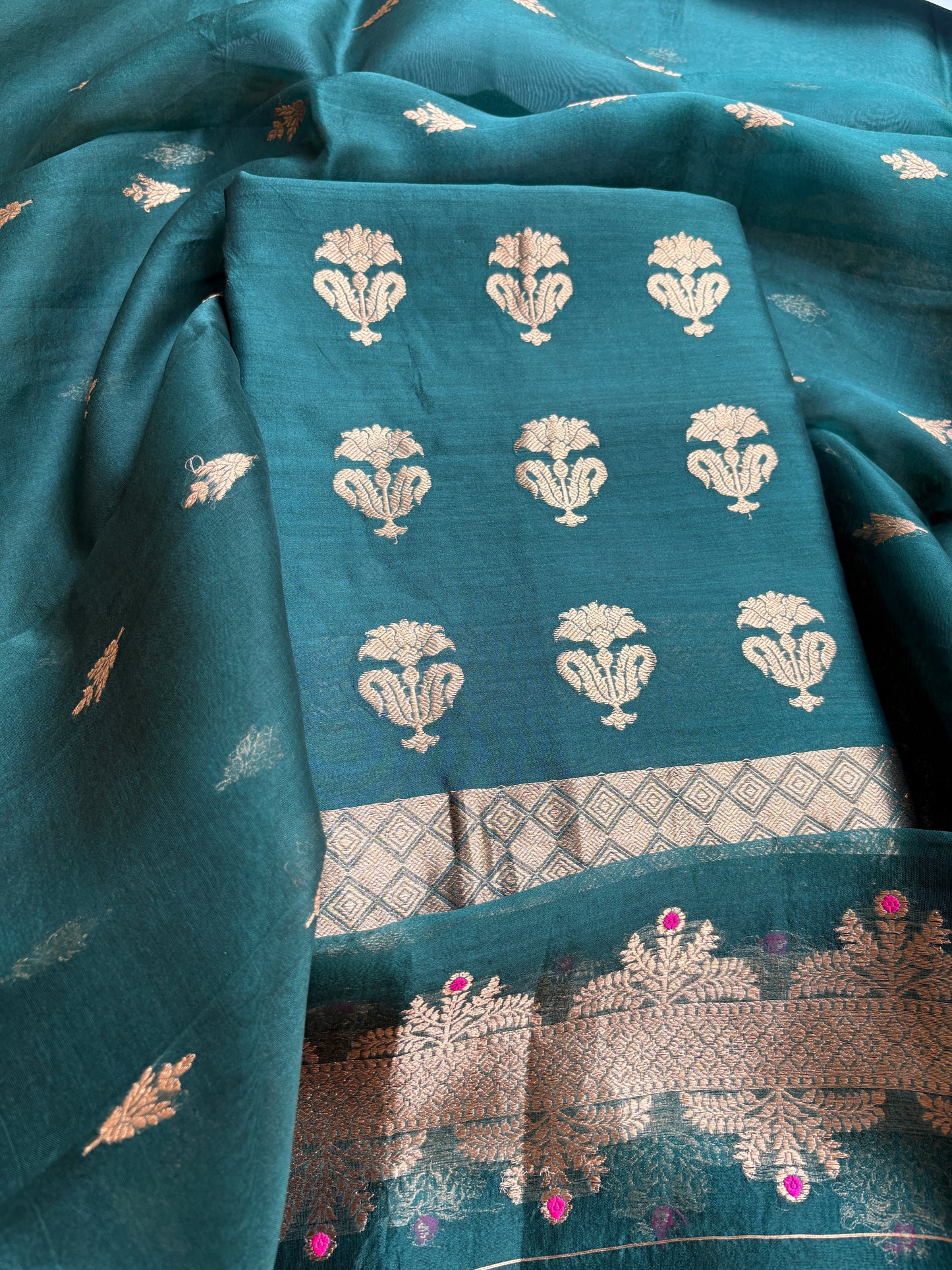 Green Chiniya meenadar suit set