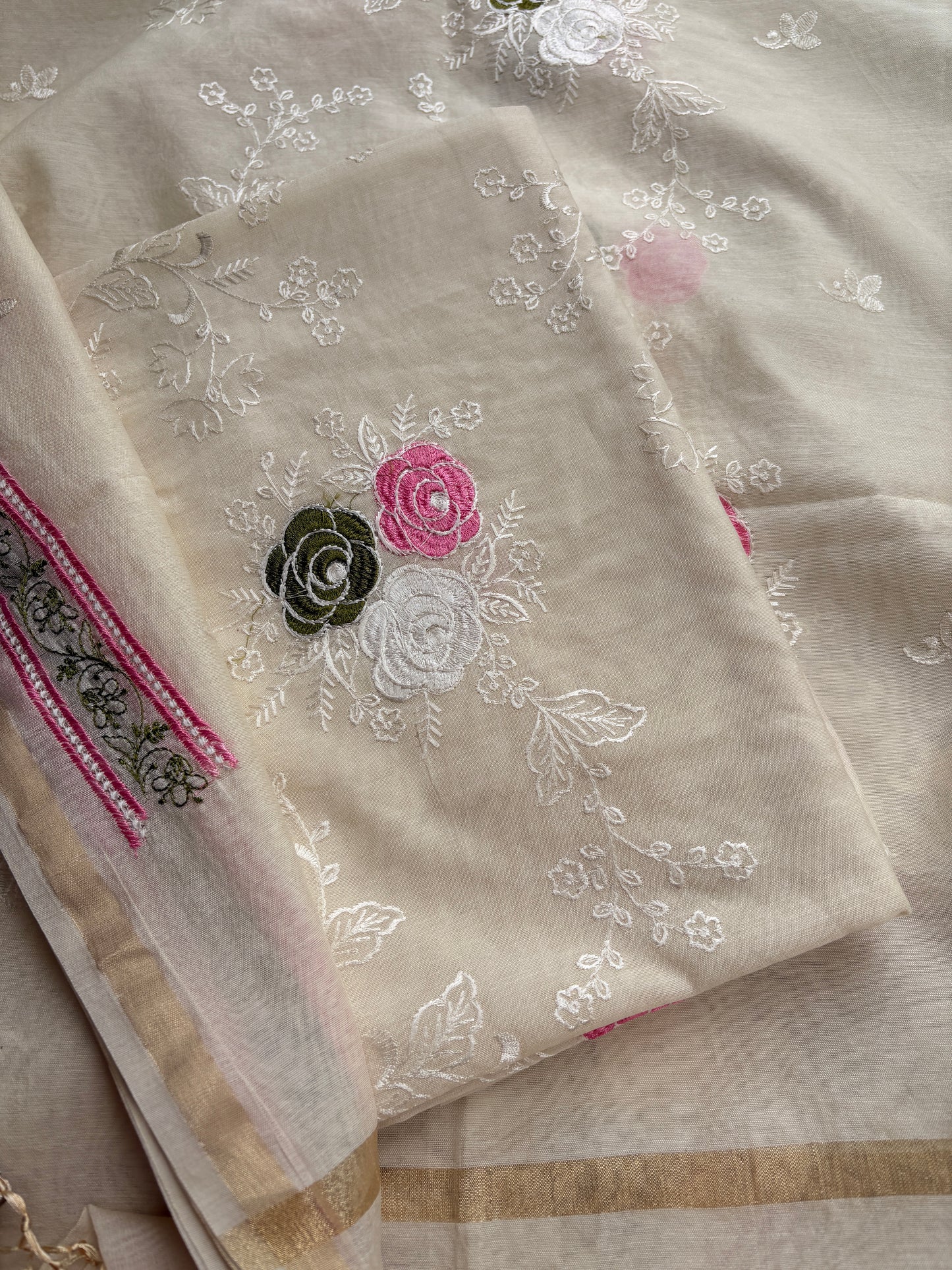 White cotton embroidered suit set