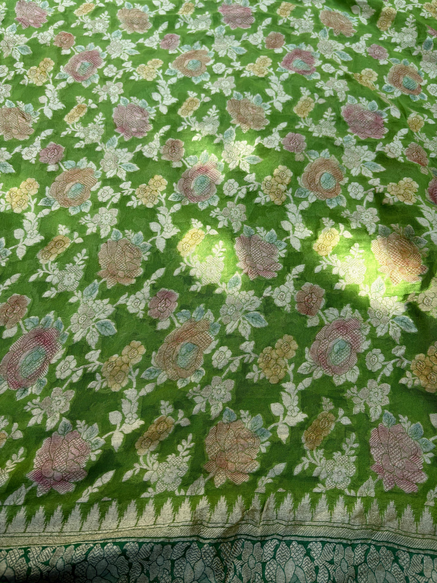 Green Khaddi georgette, hand brushed dupatta, plain bottom