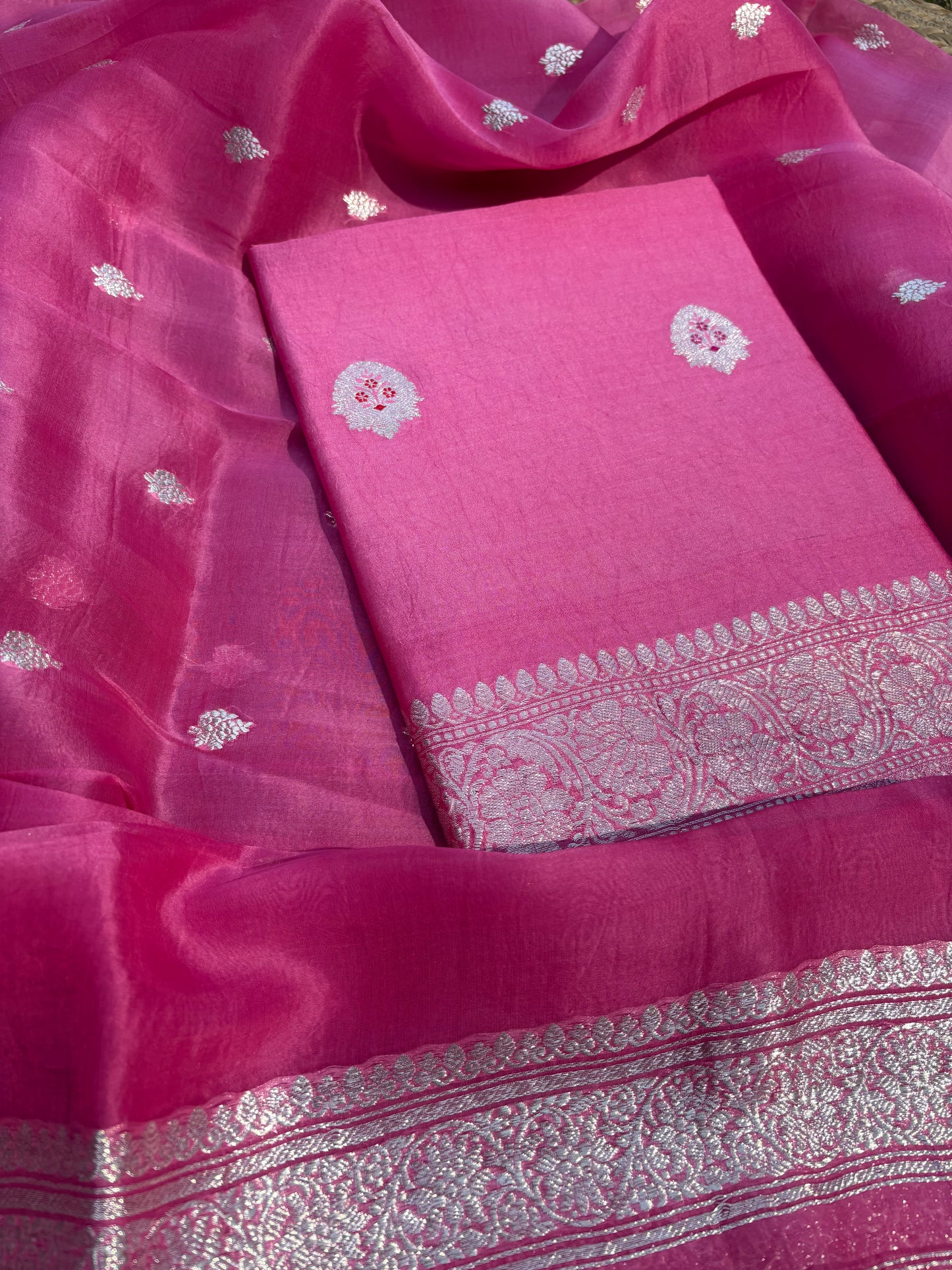 Pink Chiniya silver zari kurta, kora silk dupatta, plain bottom