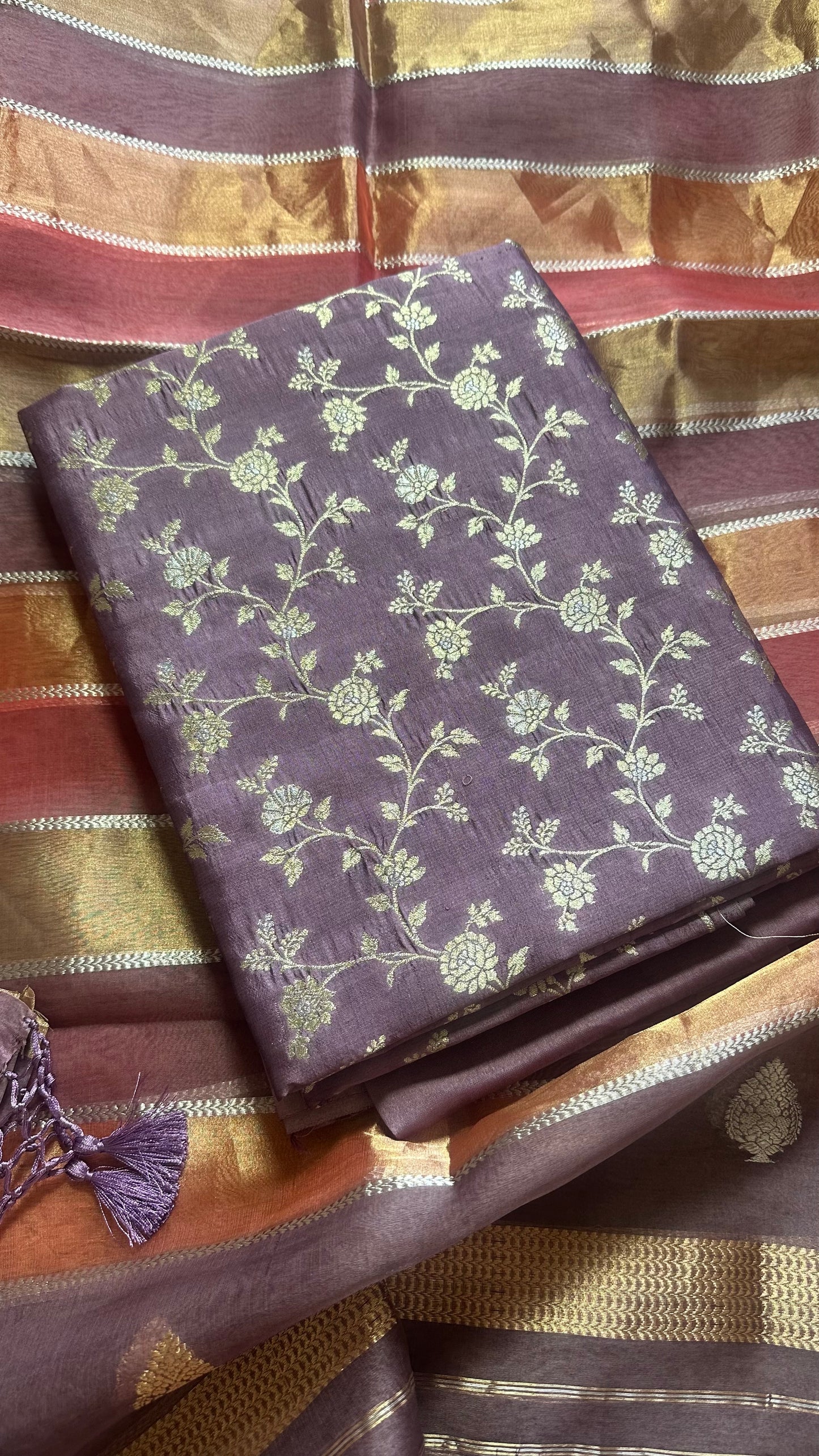 Lavender chiniya silk kurta, kora silk Rangkat dupatta, plain silk bottom