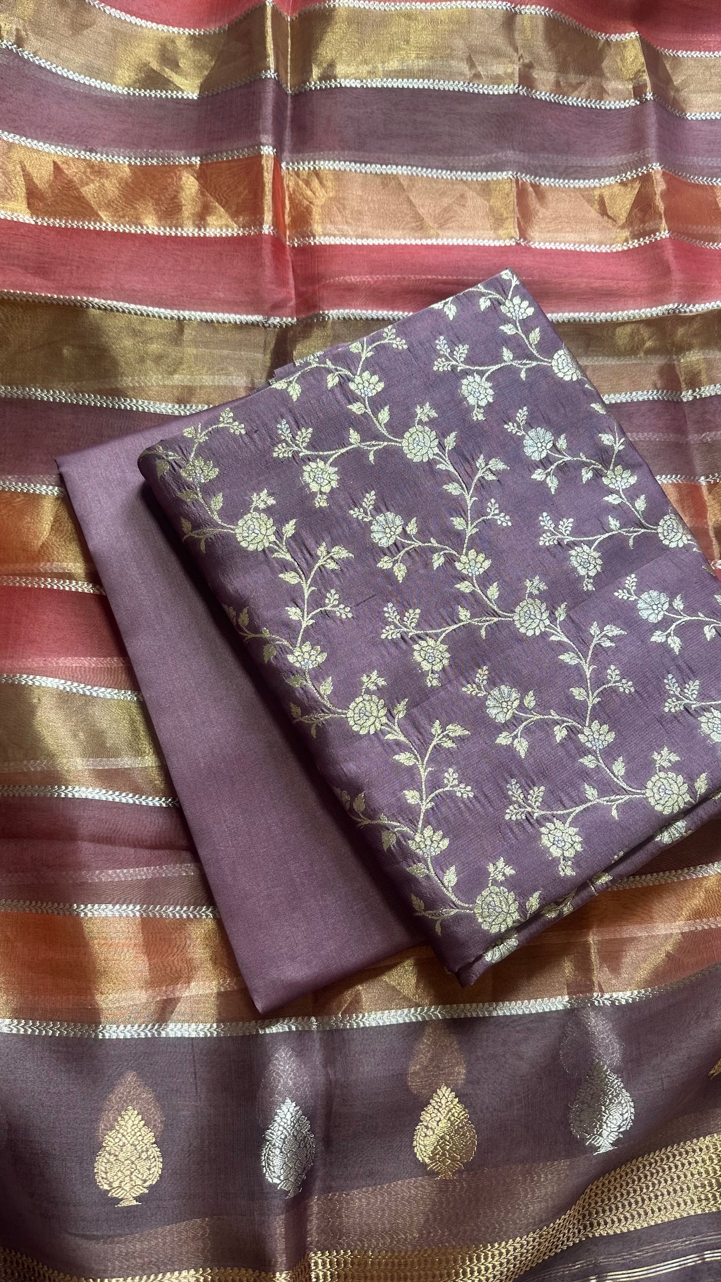 Lavender chiniya silk kurta, kora silk Rangkat dupatta, plain silk bottom