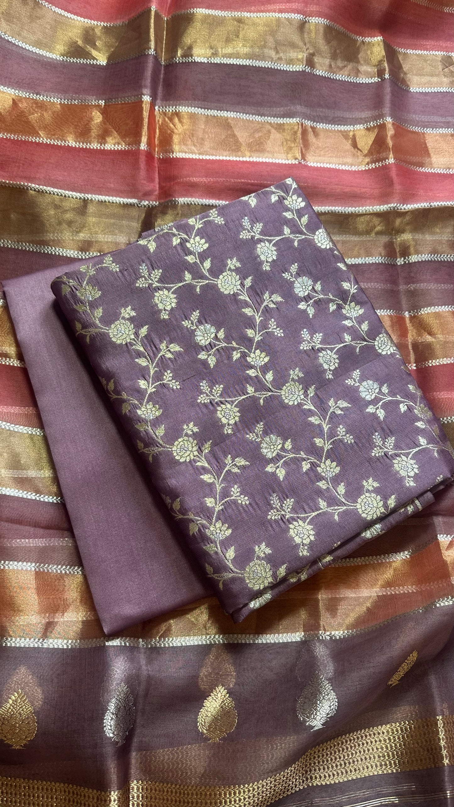 Lavender chiniya silk kurta, kora silk Rangkat dupatta, plain silk bottom