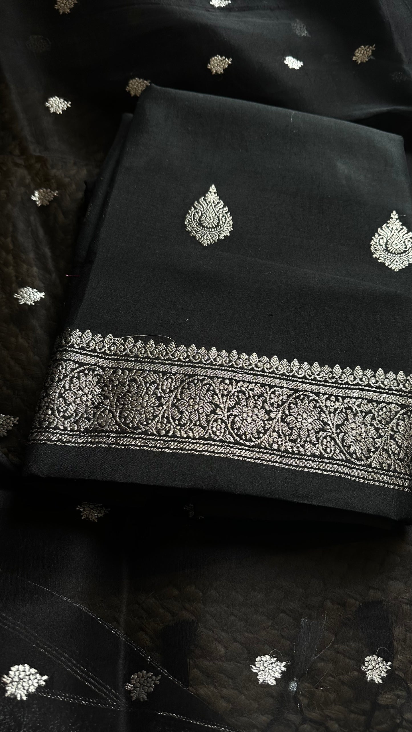 Black pure silver zari kurta, silver dupatta and plain bottom