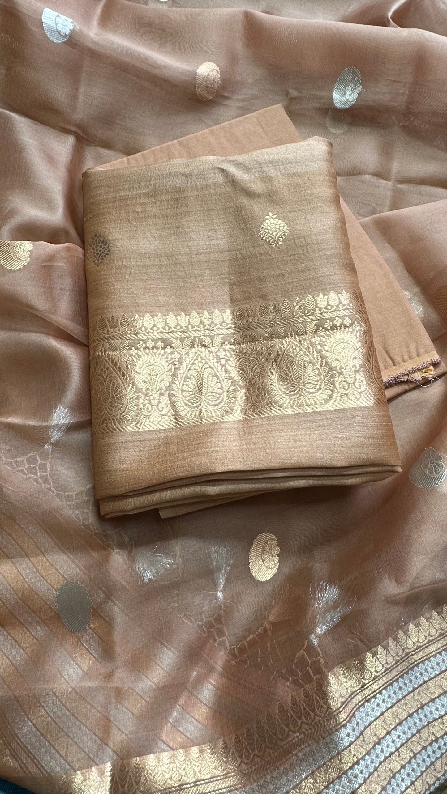 Beige tussar silk kurta, kora Chand Tara dupatta, plain bottom