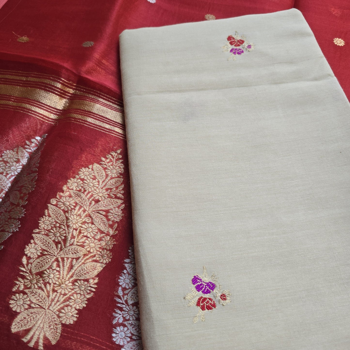Cream moonga silk meenadar kurta, kora silk dupatta, plain silk bottom