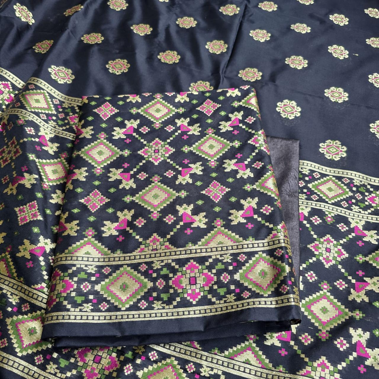 Black Chiniya silk Gharchola weaving kurta, weaving dupatta, plain bottom