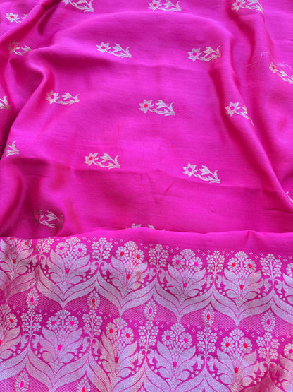 Pink Chiniya silk kadhwa figure design suit set