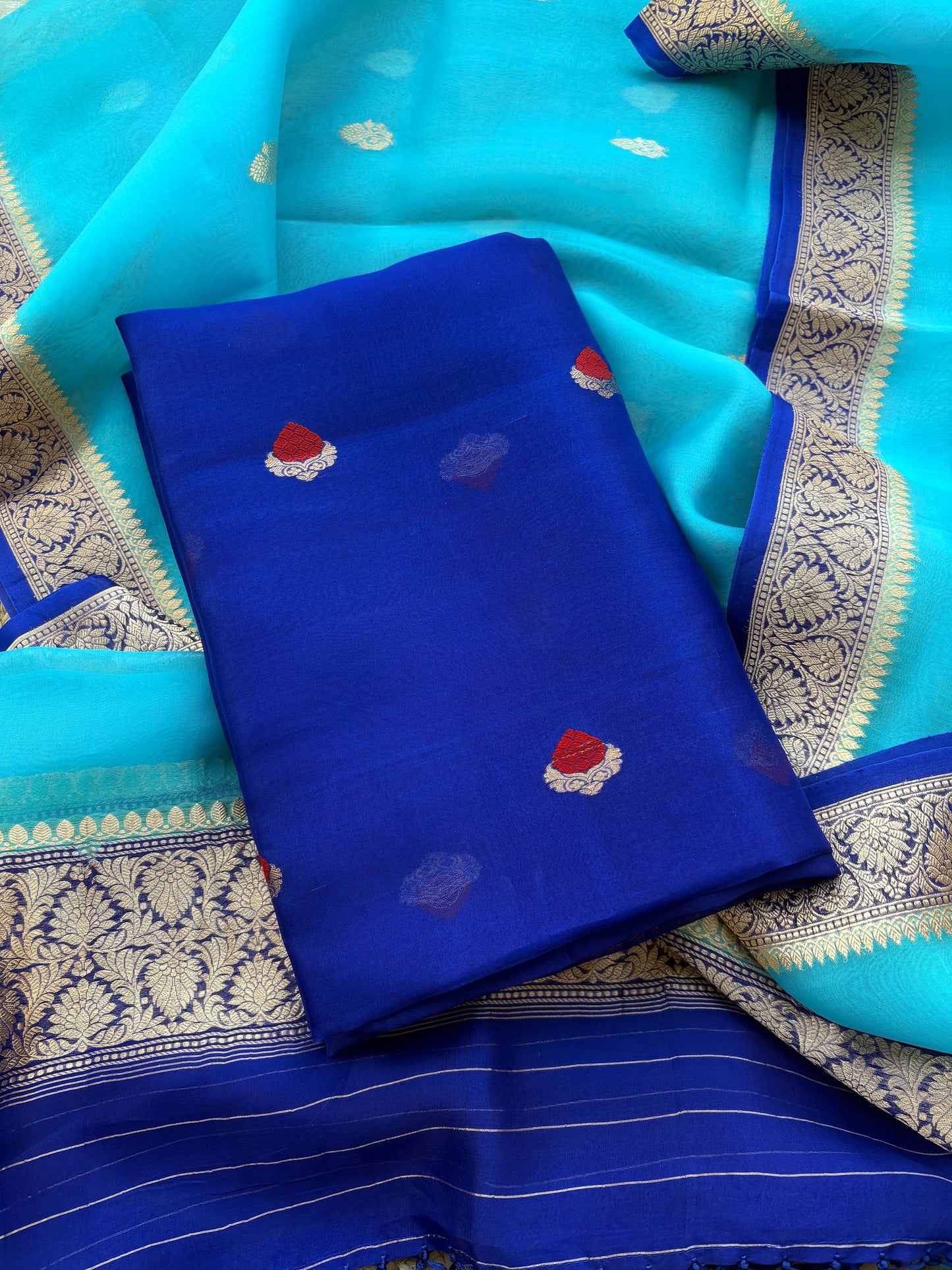 Blue kora kadhwa silk suit set