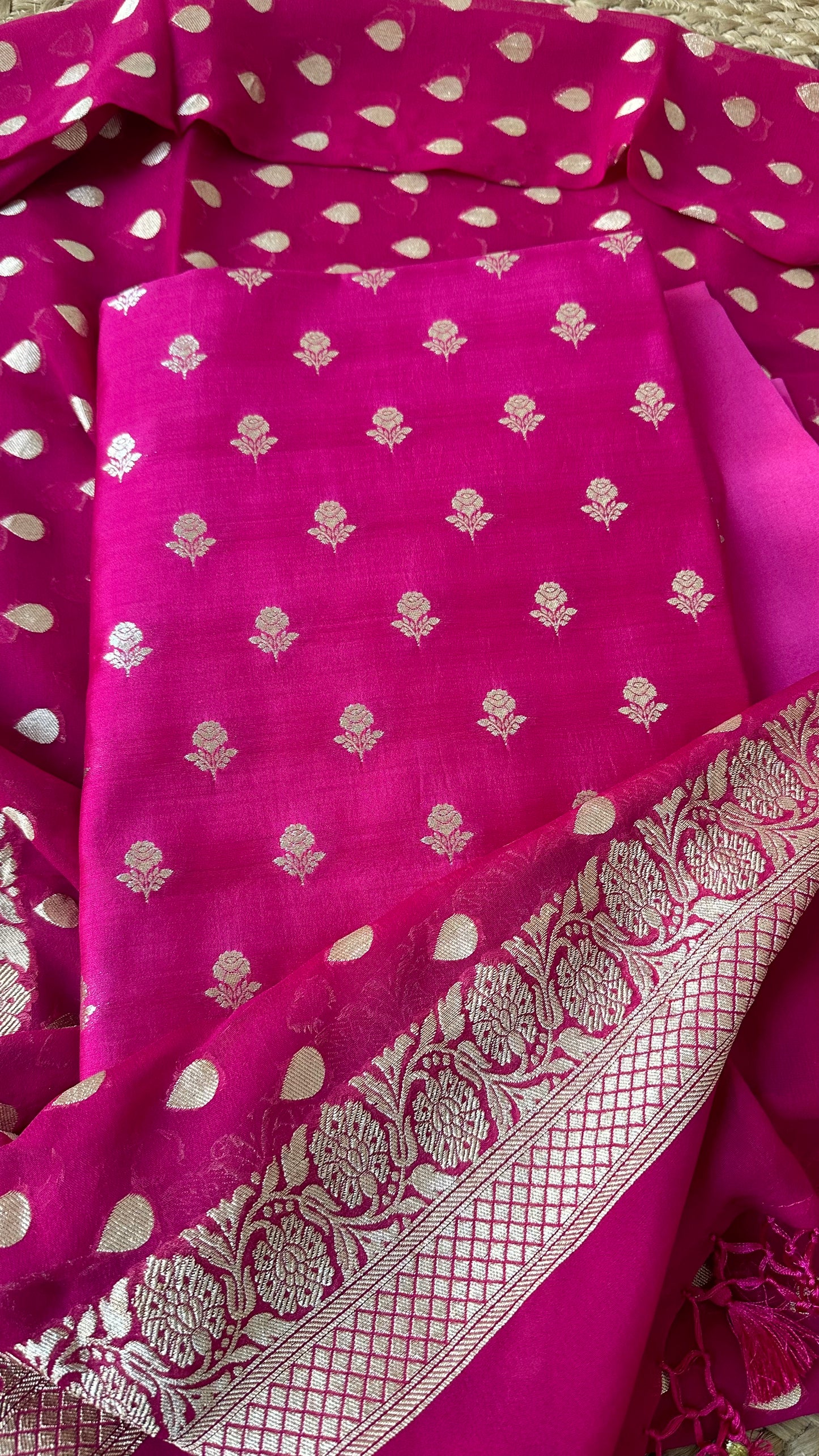 Pink chiniya katan kurta, georgette dupatta, plain silk bottom.