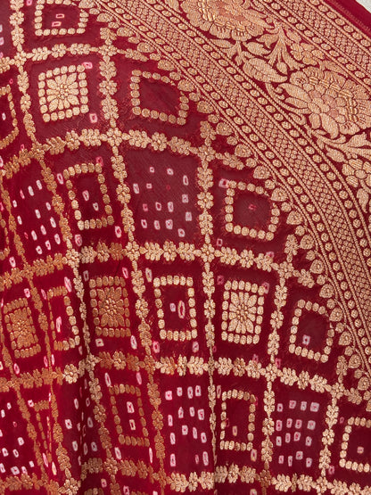 Maroon bandhani dupatta