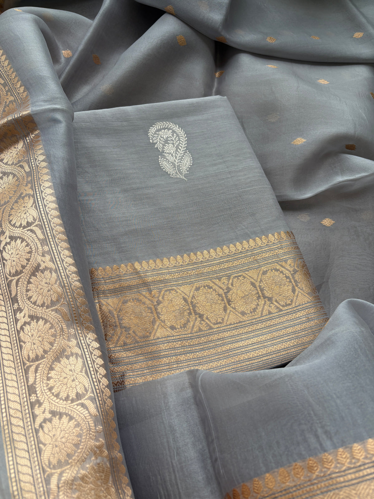 Grey cotton silk kadhwa suit set