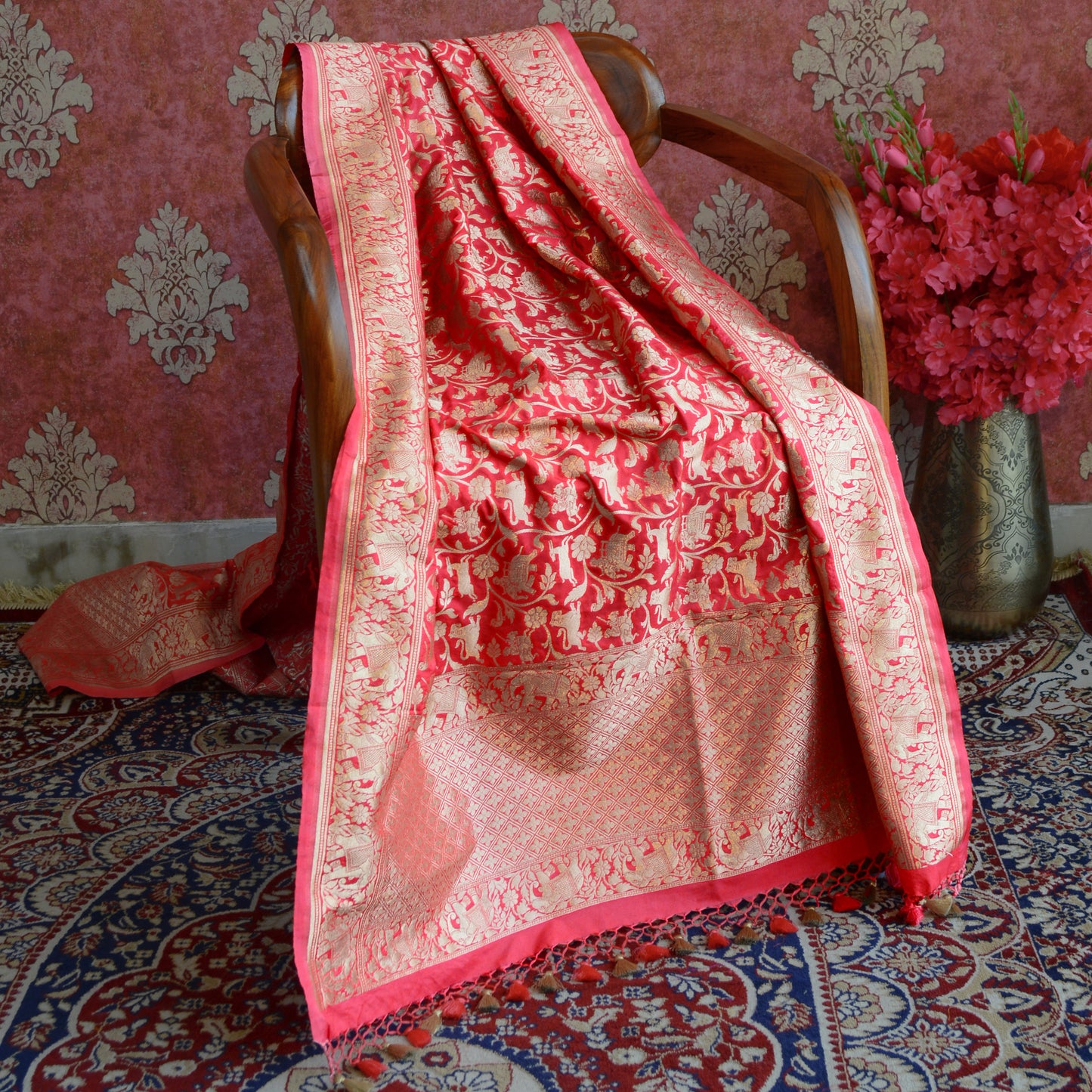 Pink shikargah Banarasi silk dupatta