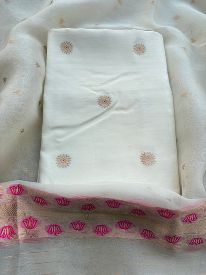White Chiniya silk, kora kadhwa dupatta