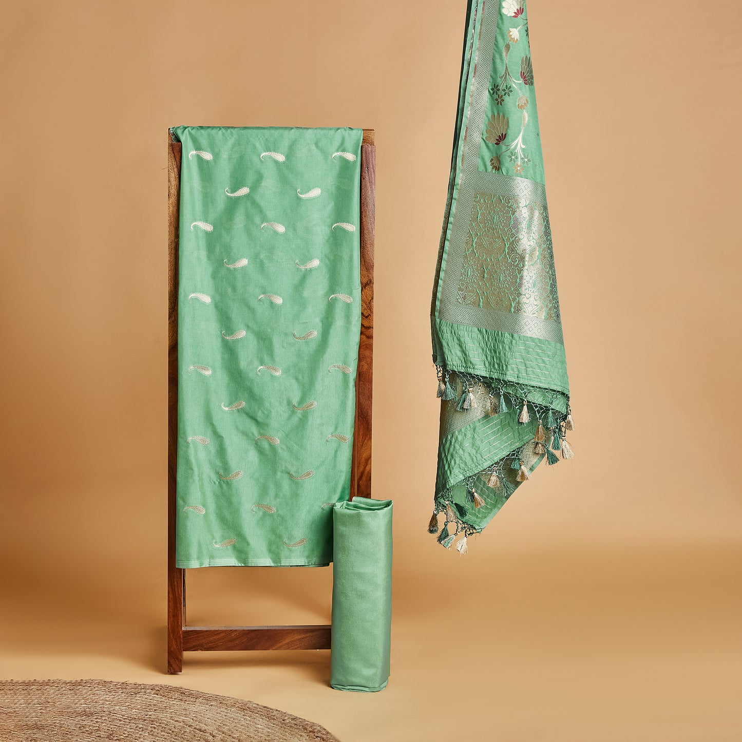 Turq Green Cotton chiniya kurta, cotton chiniya dupatta, banarsi silk bottom