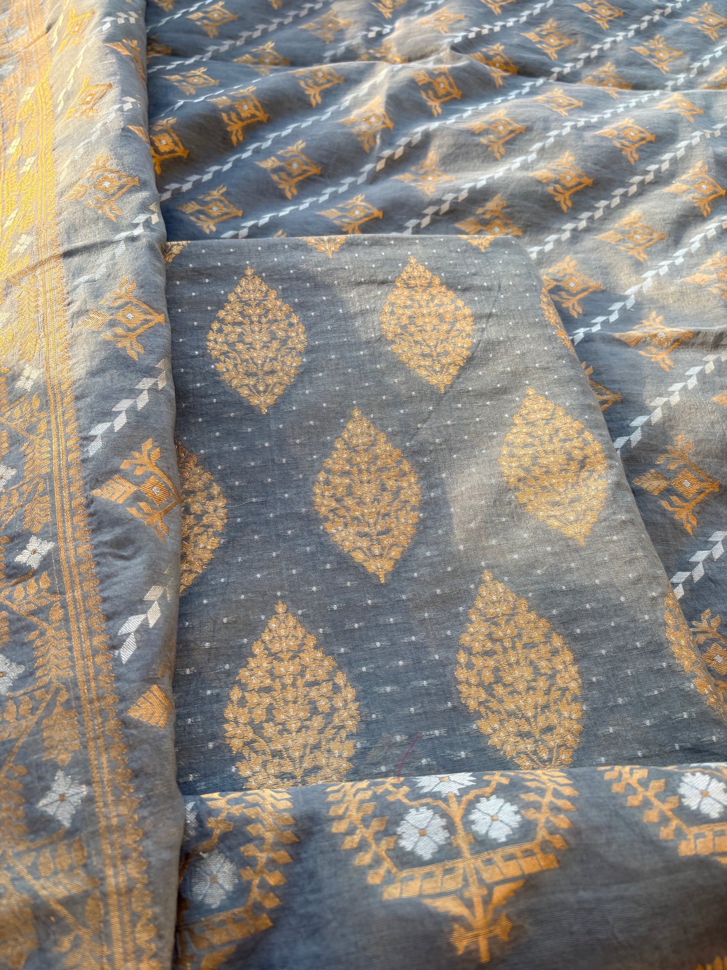 Grey Chanderi Jamdani weaving suit set