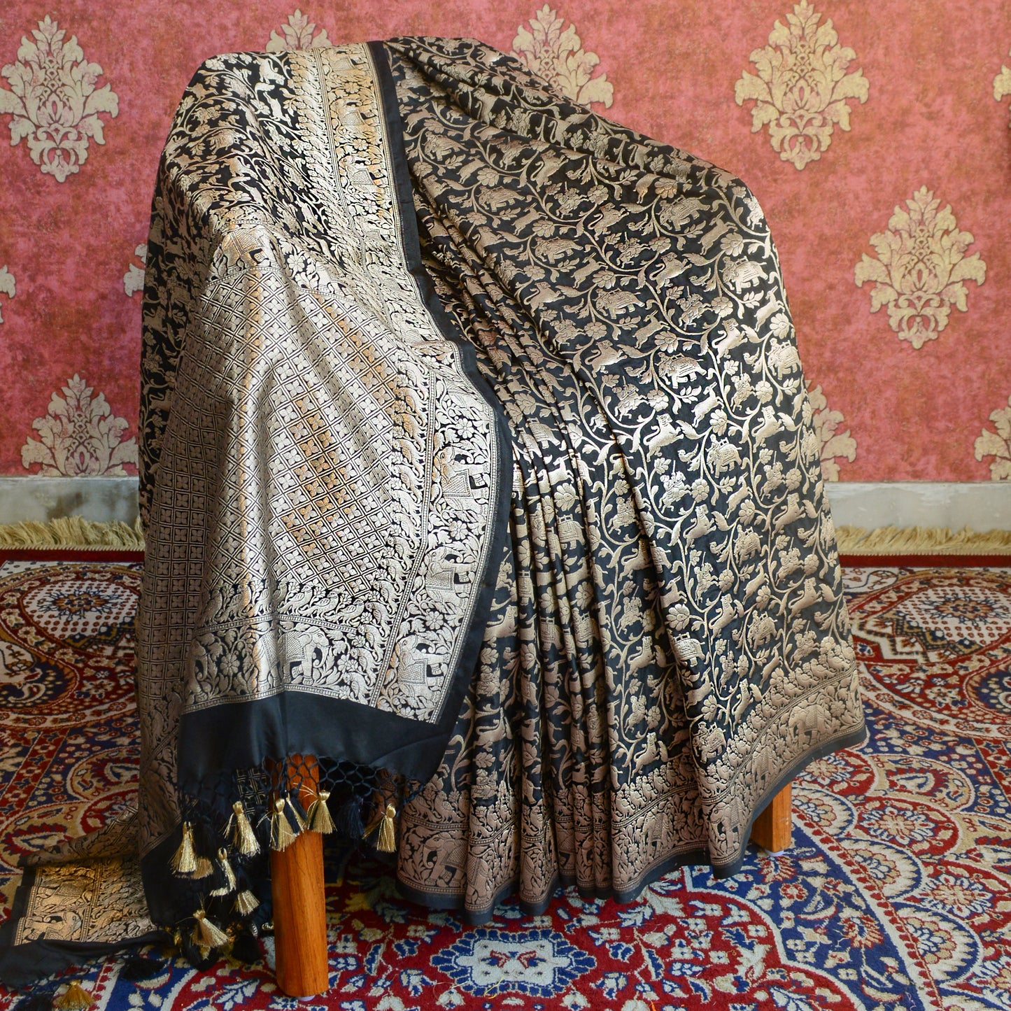 Black full jaal shikargah Silk Saree