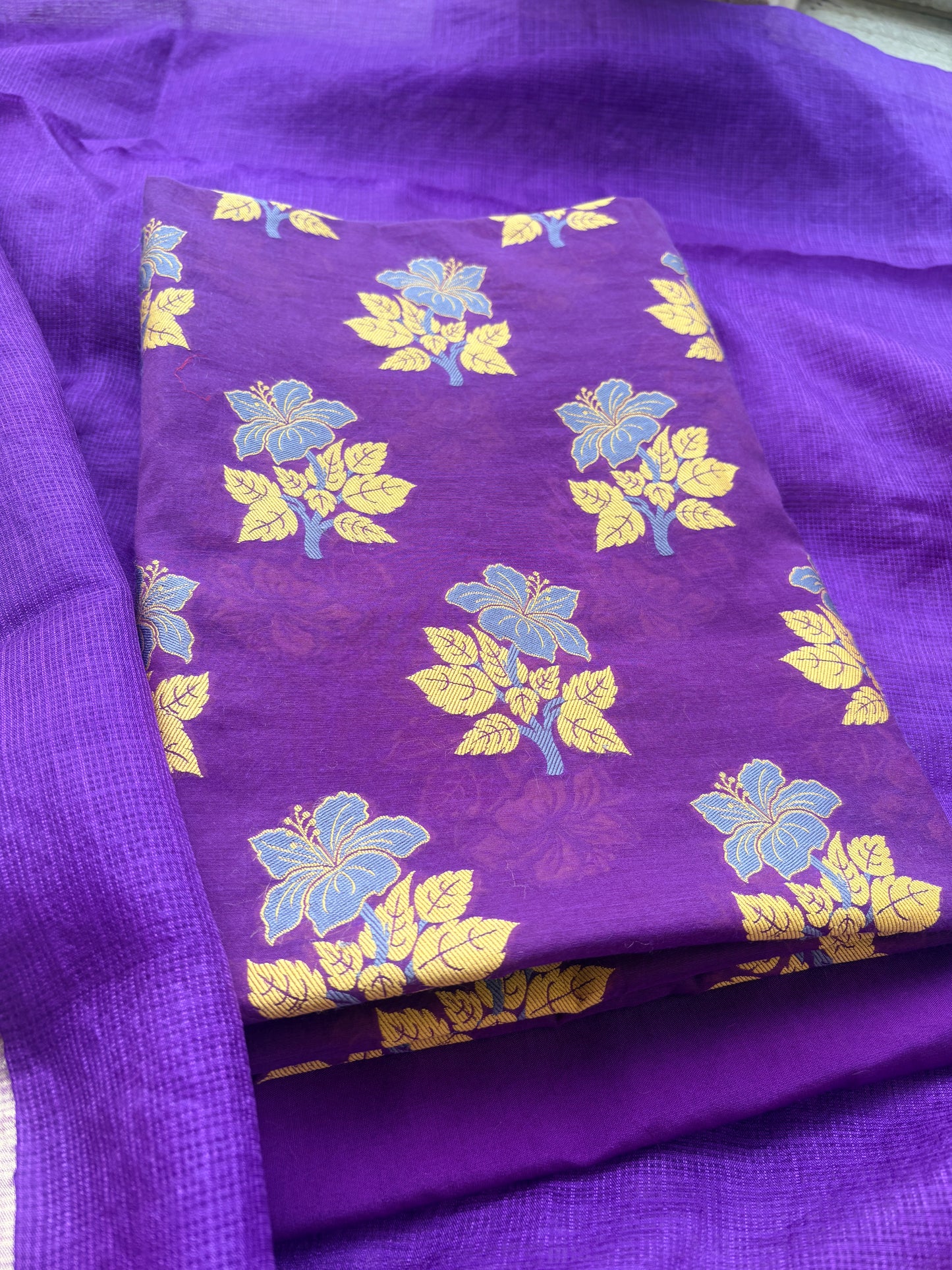 Purple Resham weaving suit with Kota Doria dupatta( Cc-04)