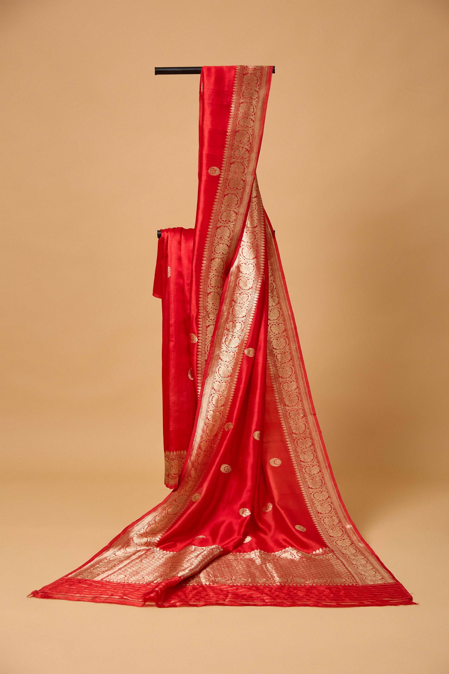Red Mango silk Chand Tara Saree