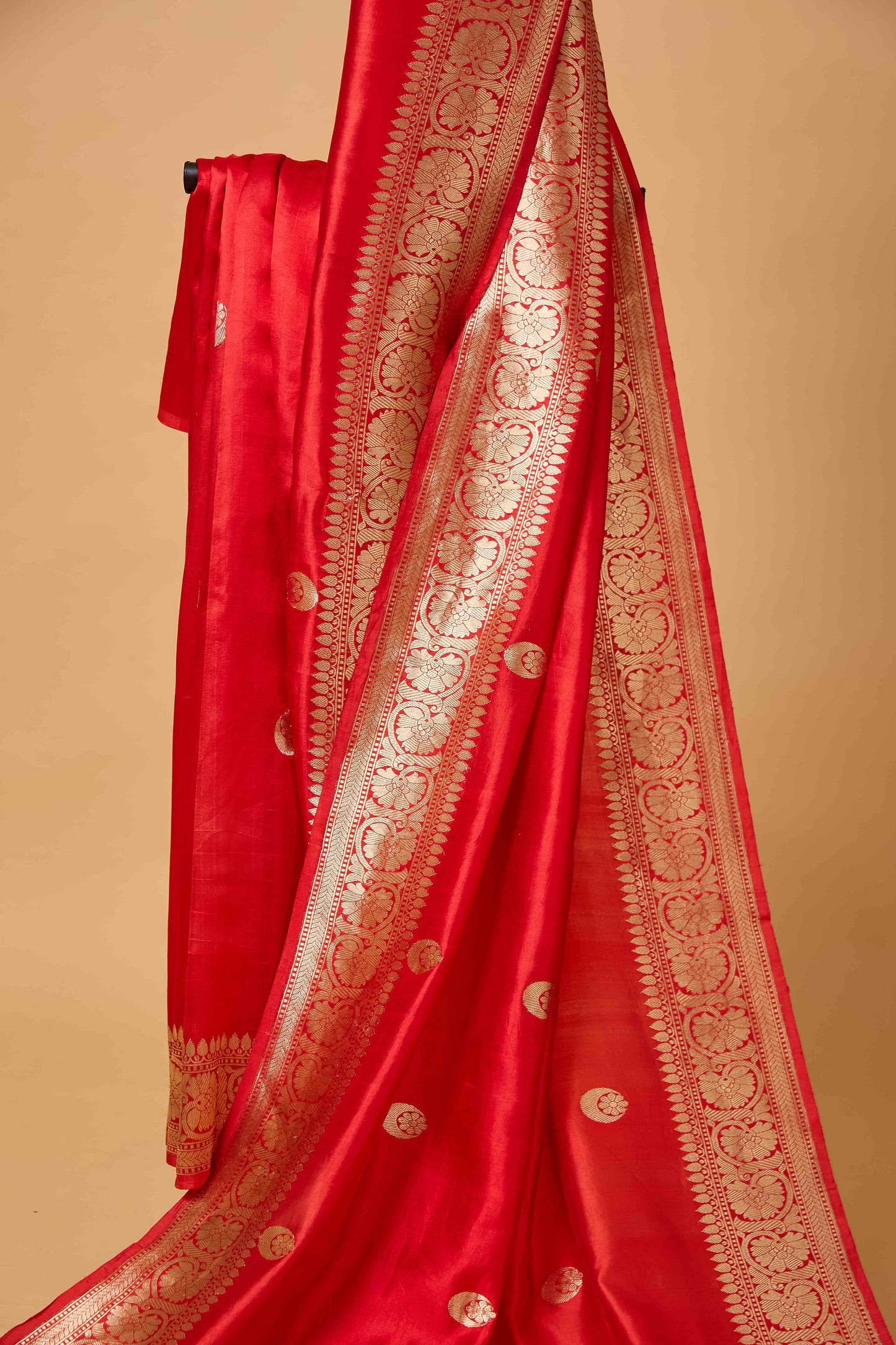 Red Mango silk Chand Tara Saree