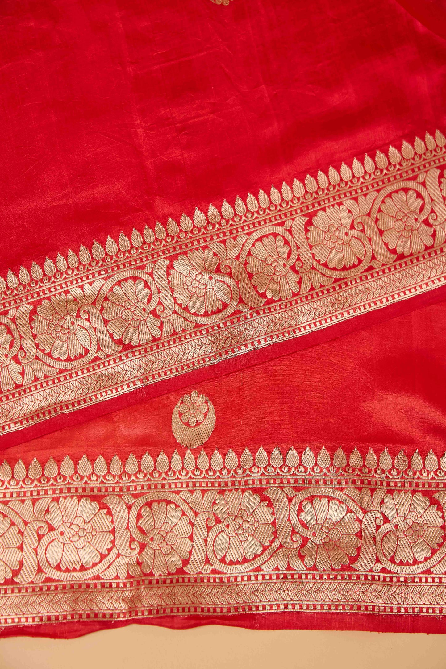 Red Mango silk Chand Tara Saree