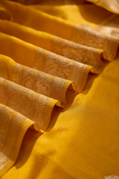 Mustard Chand Tara Mango Silk Saree