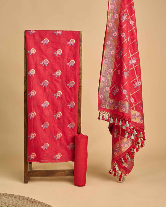 Red multicolor booti kurta, jaal flower dupatta, plain bottom