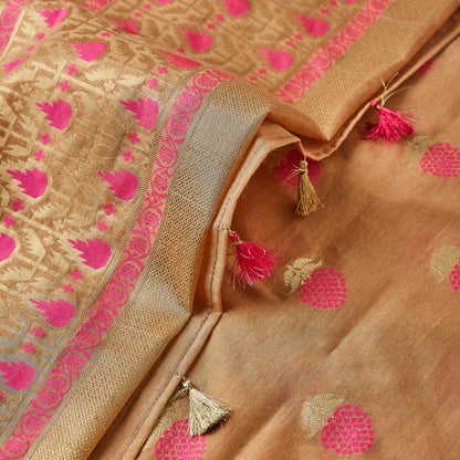 Pink flower booti kurta and full jaal weaving dupatta, plain bottom