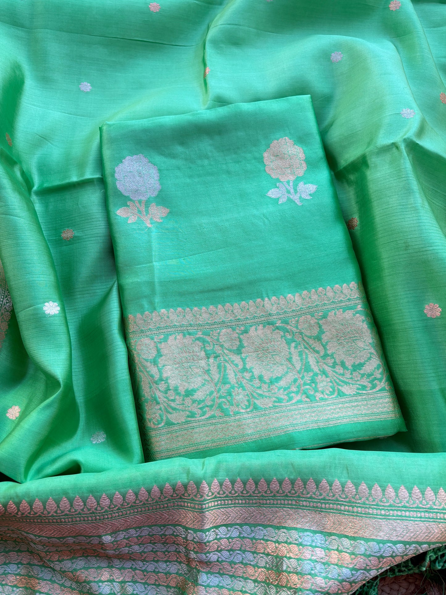 Green Chiniya silk kadhwa suit set