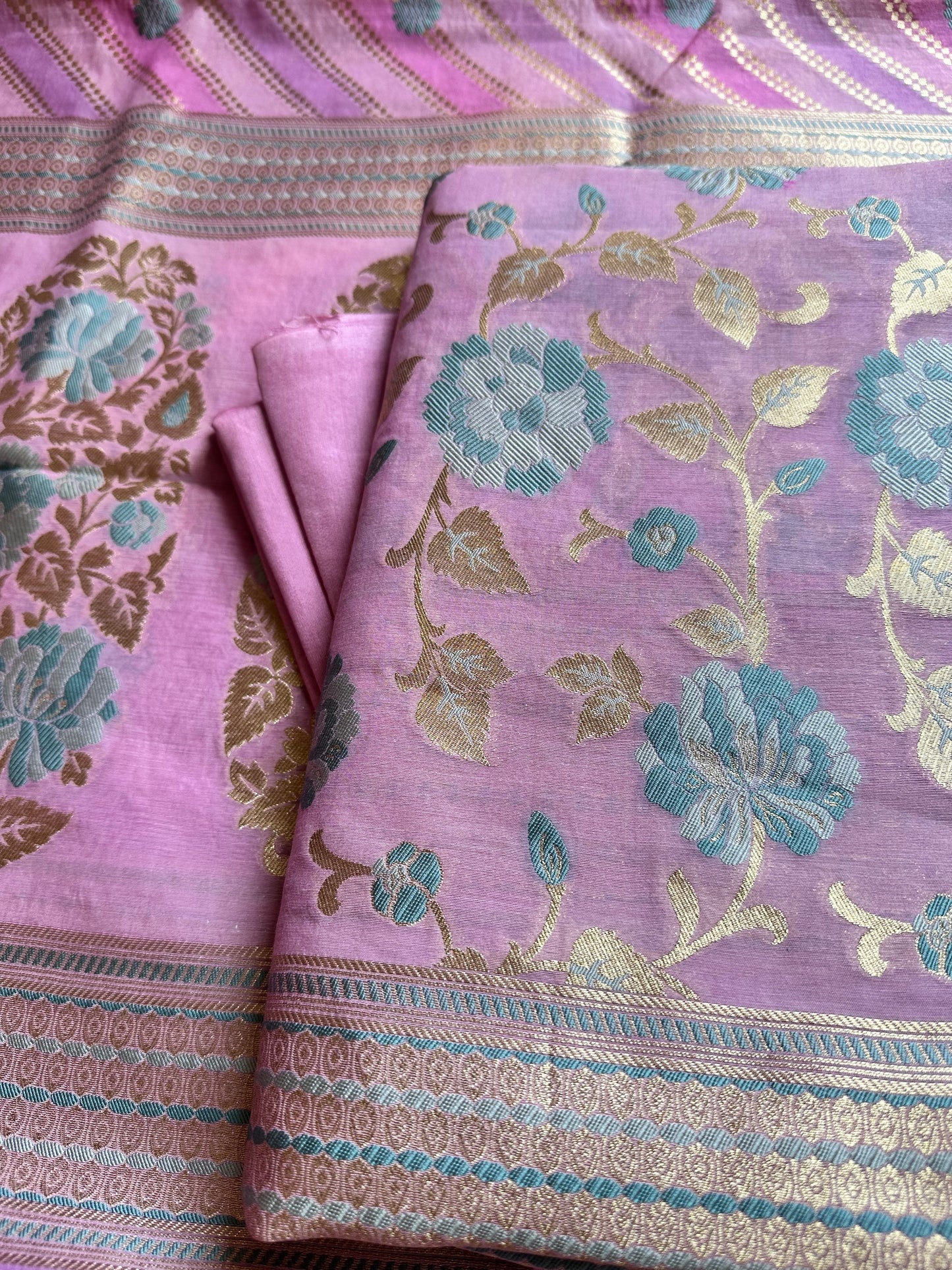 Mauve exclusive Resham zari weaving chanderi suit.