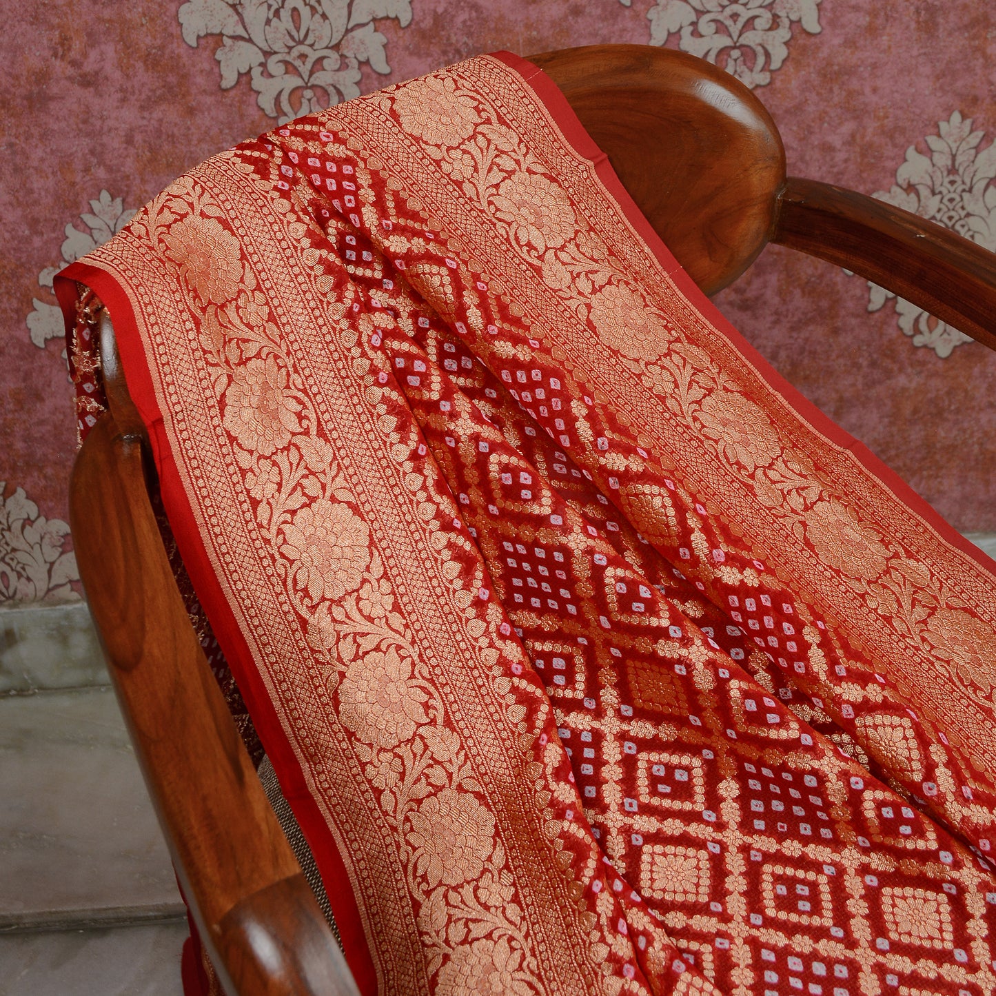 Red Khaddi georgette bandhani dupatta