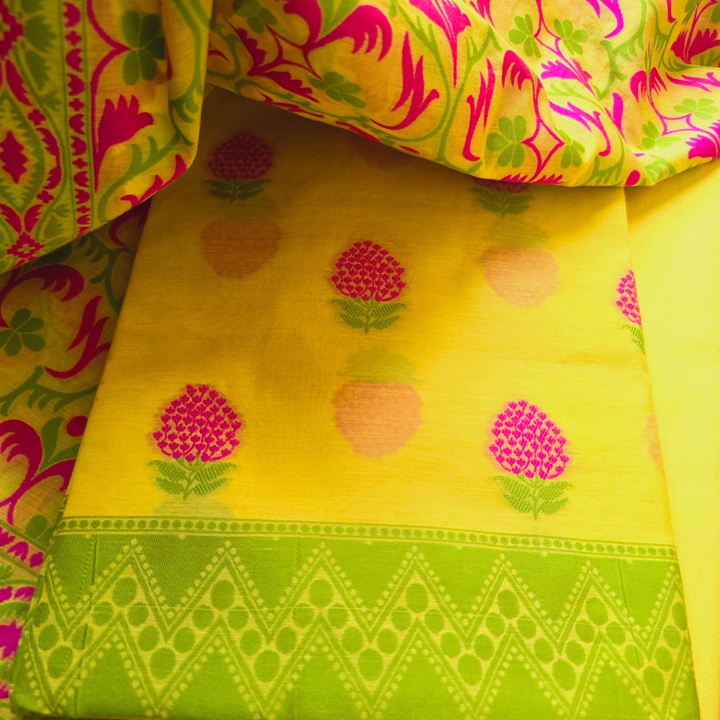 YellowChanderi Cotton pink booty kurta, Full Jaal Weaving Dupatta