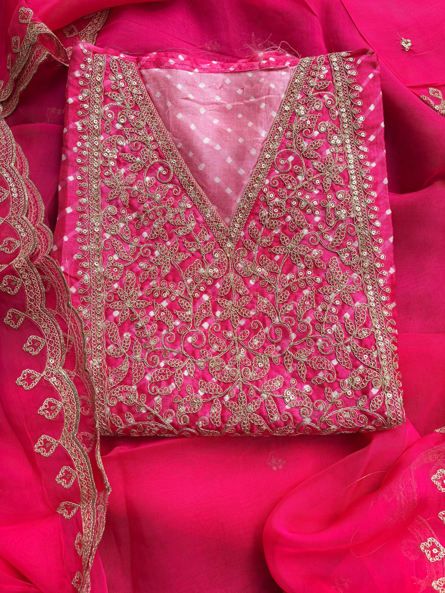 Pink hand embroidered bandhani suit set