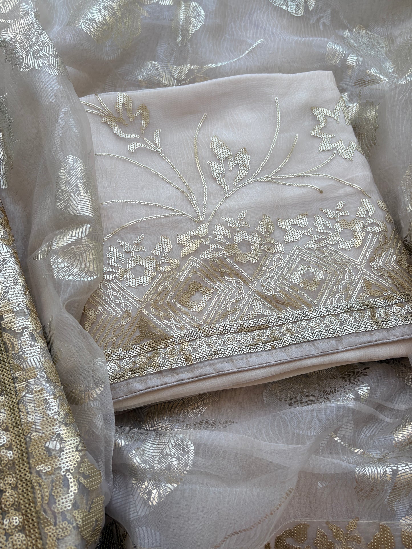 Cream pitt work tissue suit set