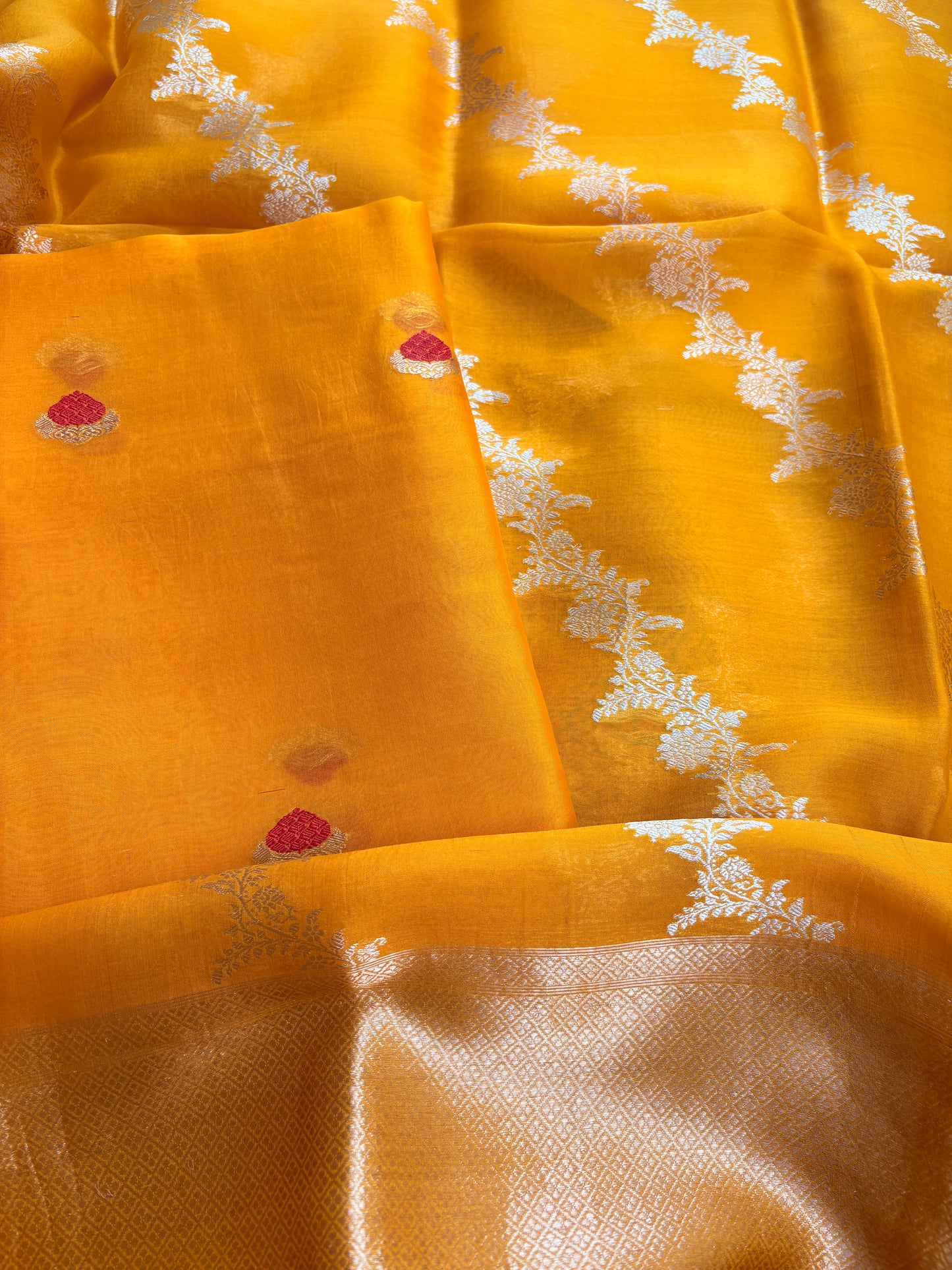 Yellow kora kadhwa silk suit set