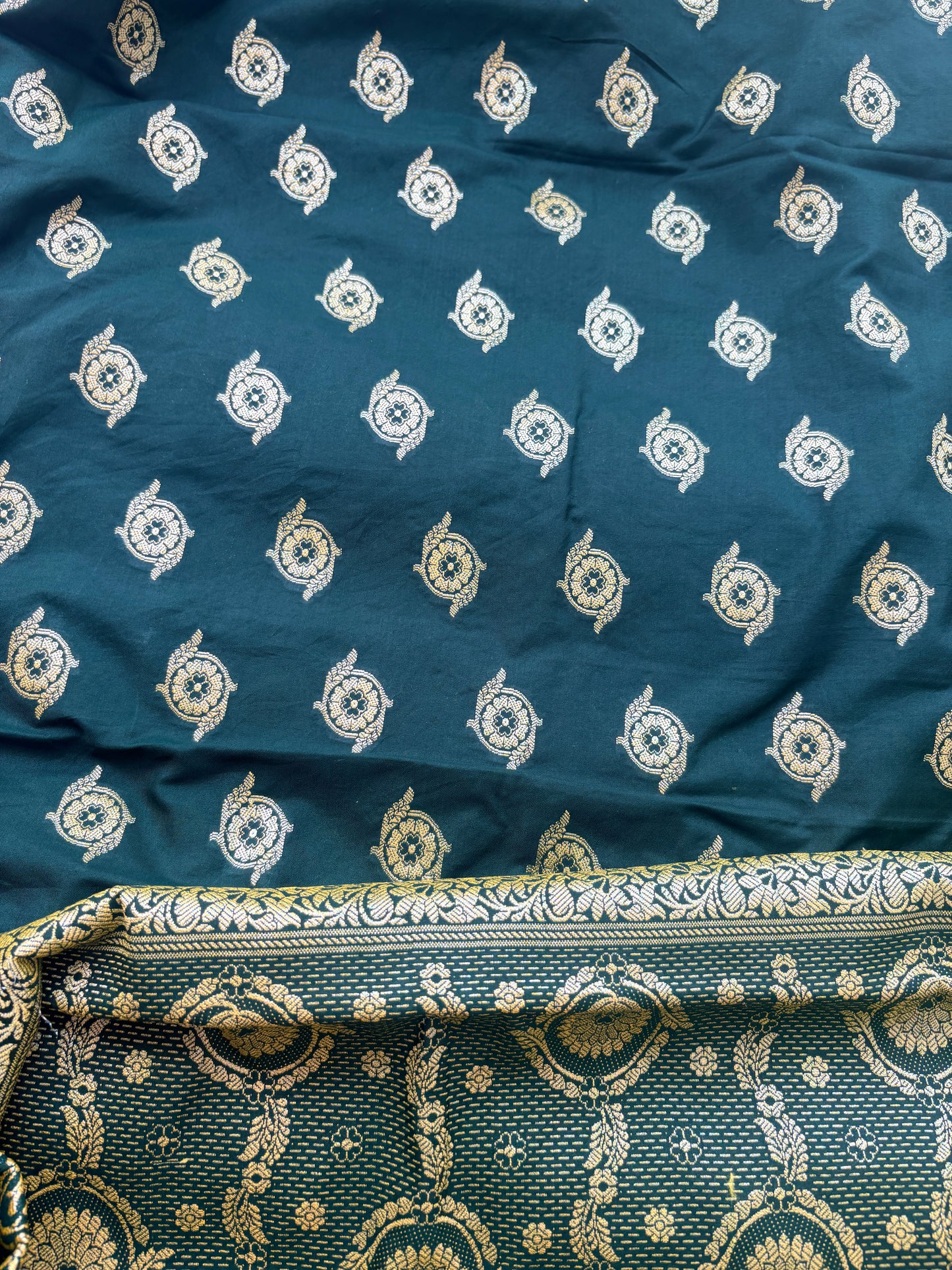 Green brocade premium silk suit
