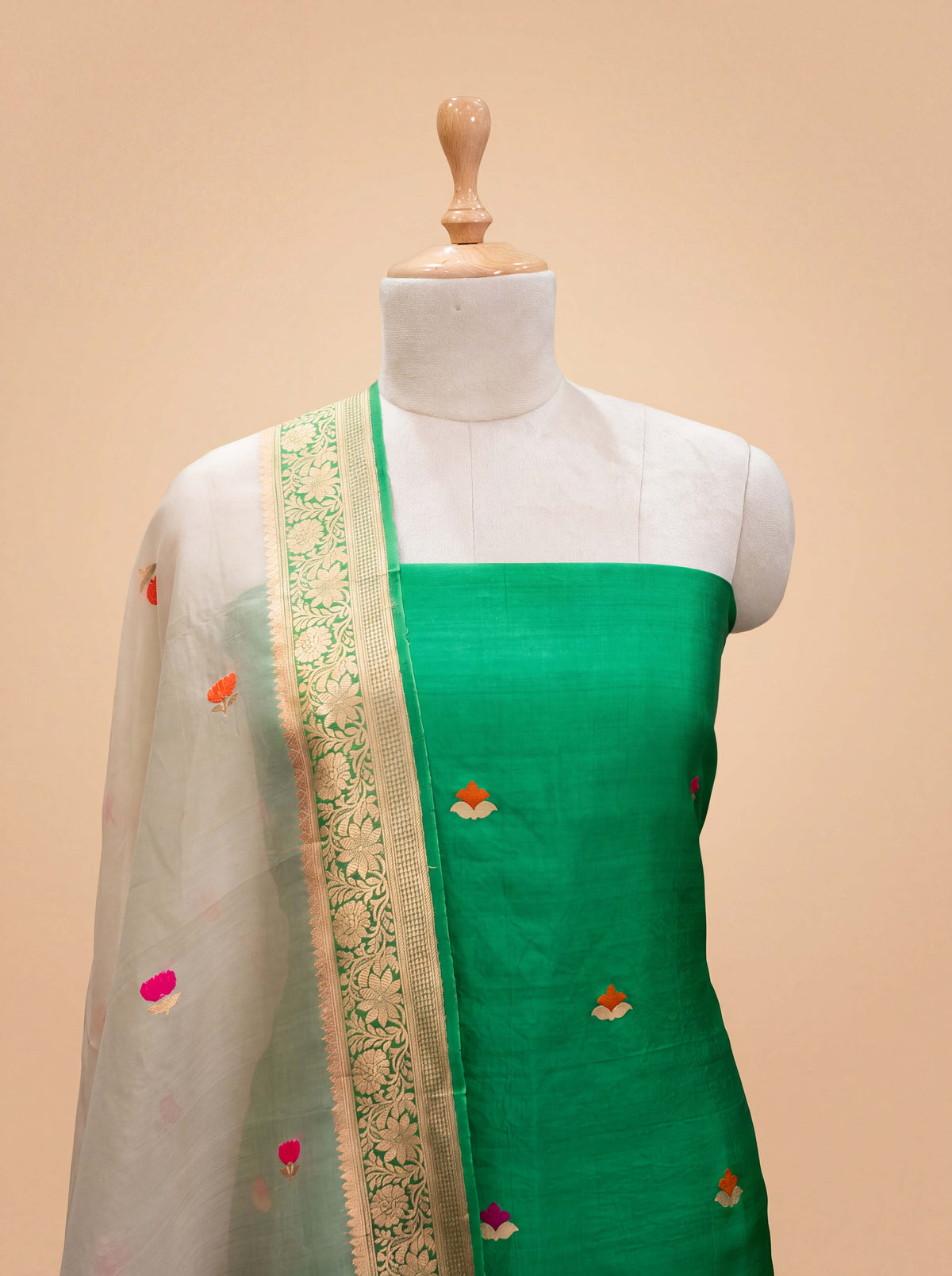 Green white pure silk suit set