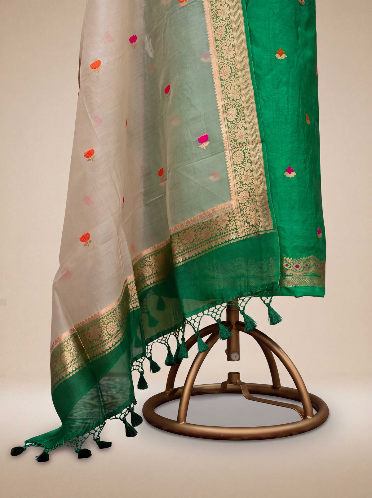 Green white pure silk suit set