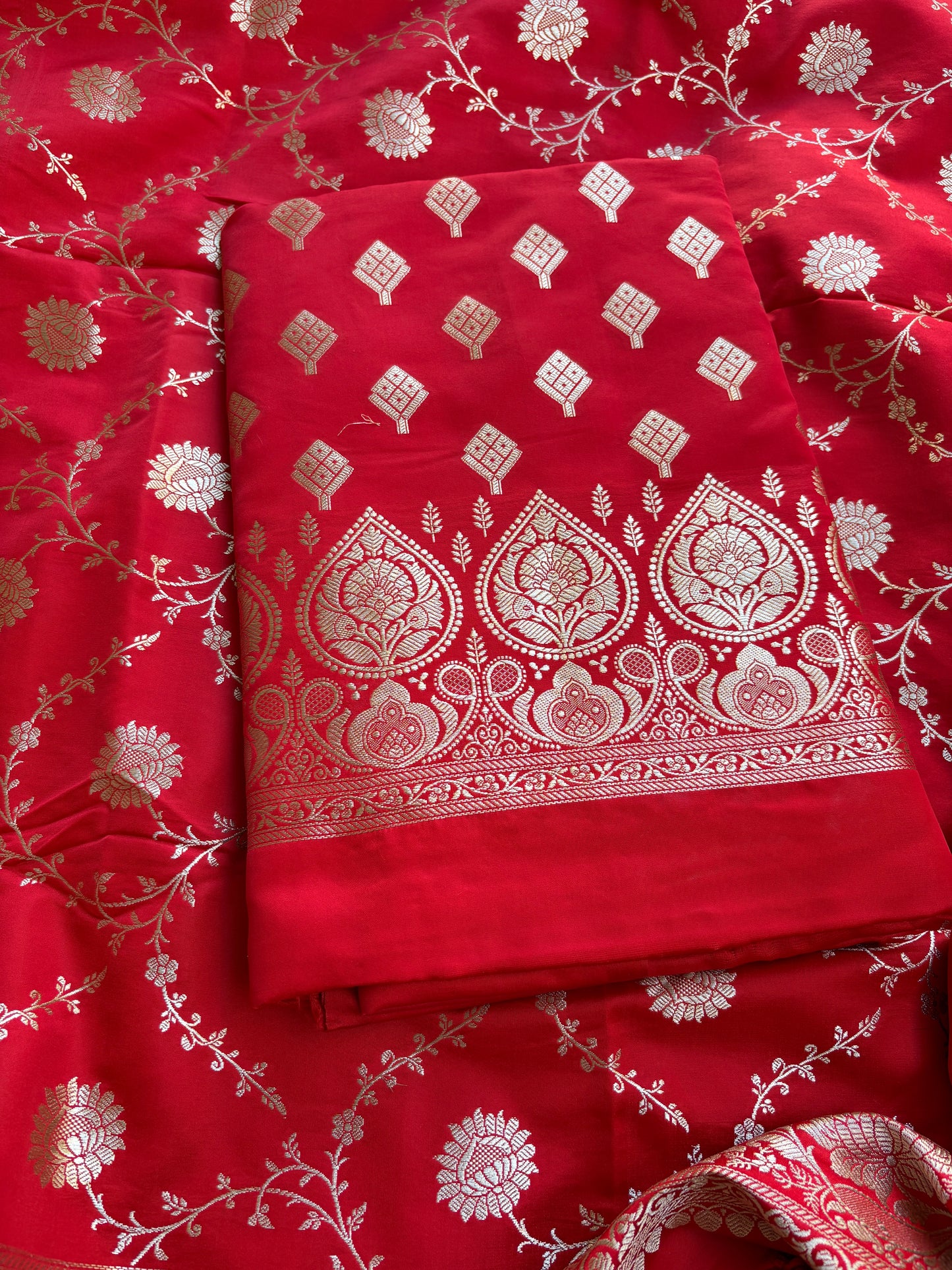 Red mashru silk suit set