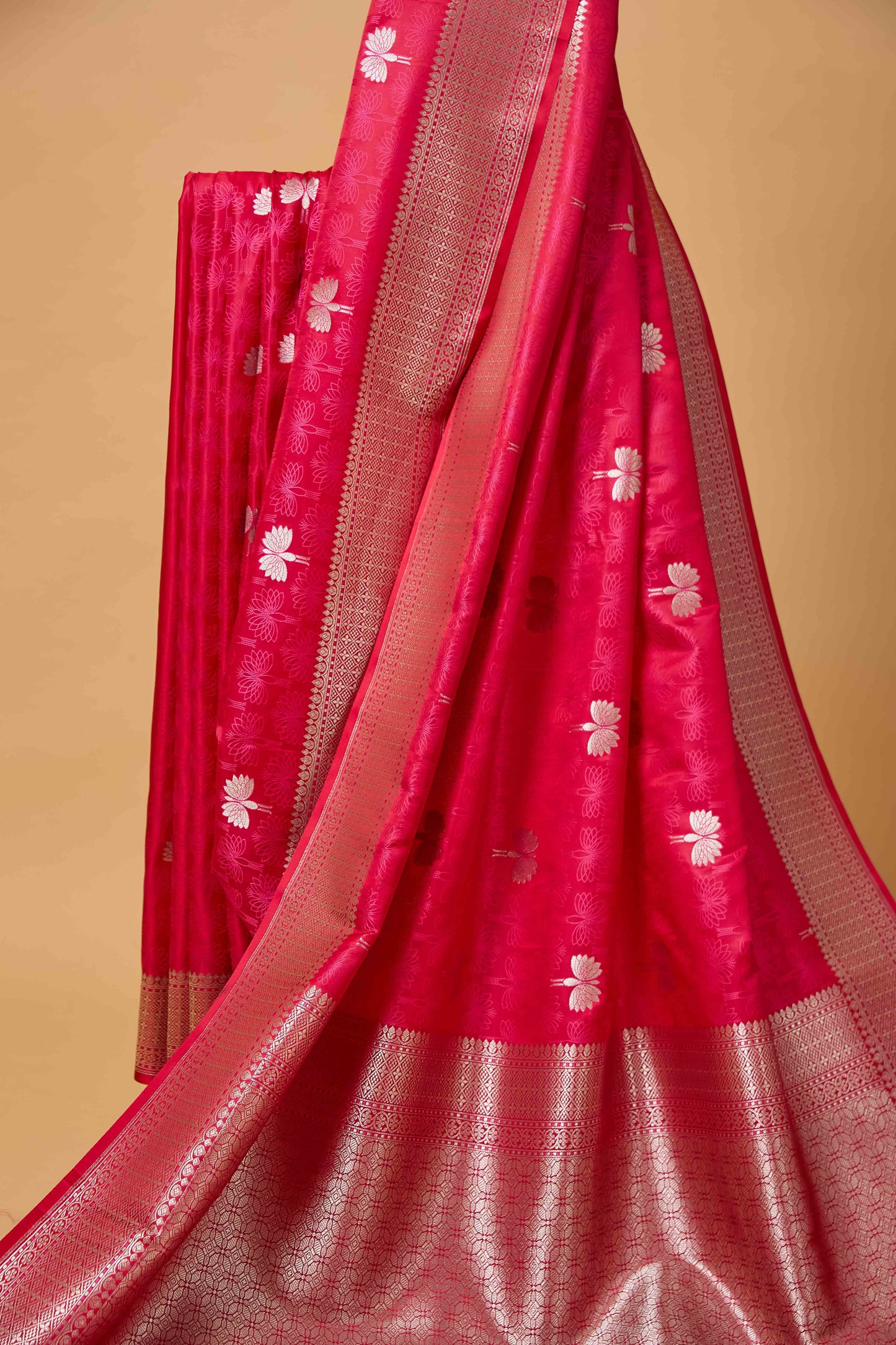 Red Mashru Silk Tenchui Weaving Saree