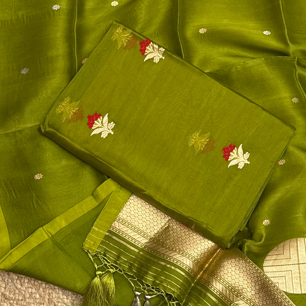 Green Kora silk kadhwa suit set