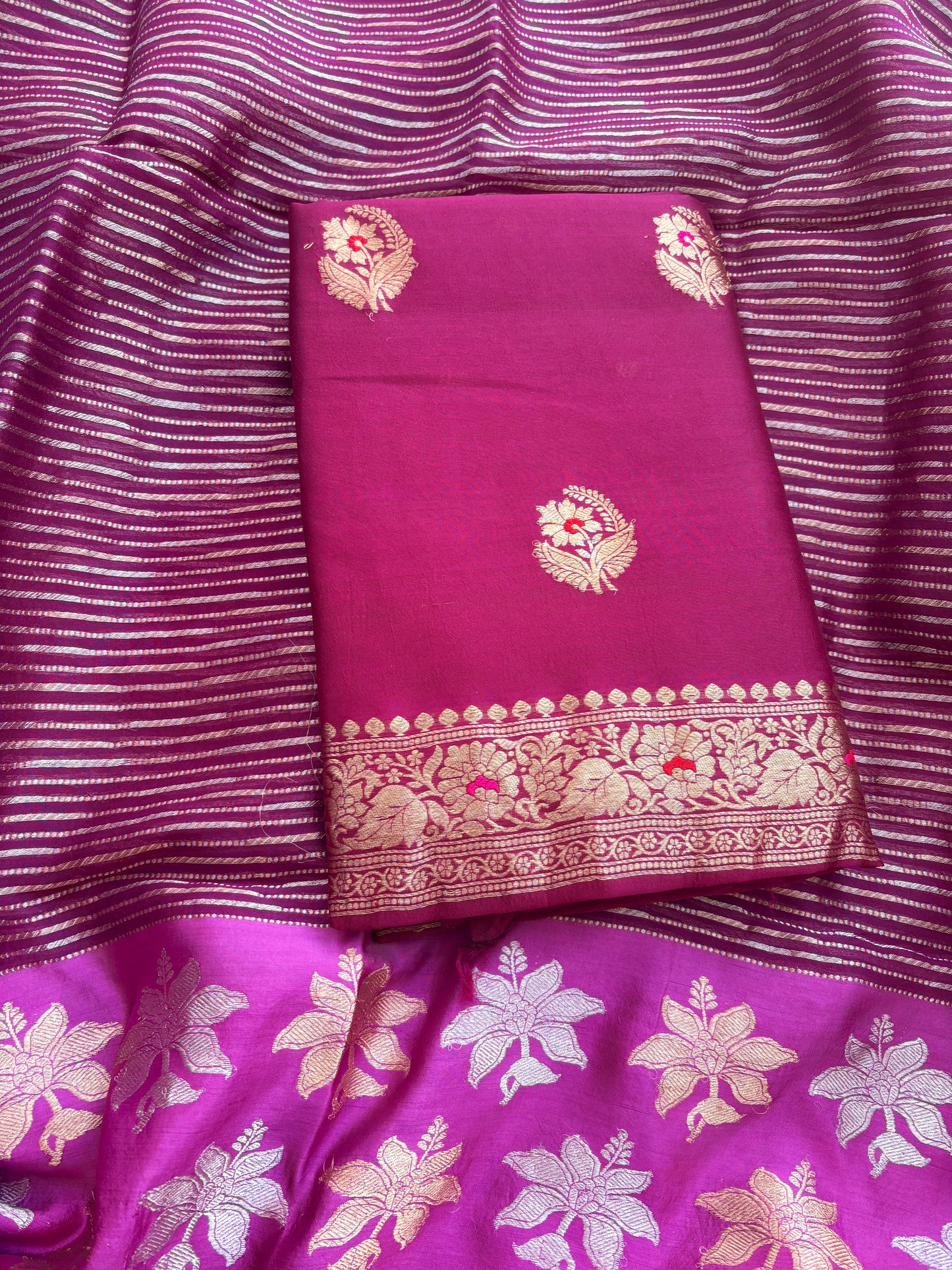 Wine Chiniya silk with stripes Sona rupa dupatta