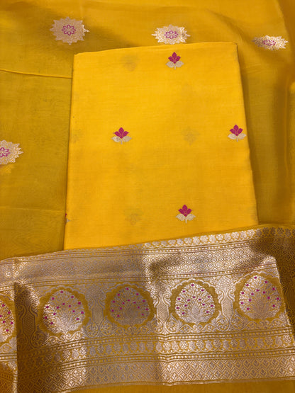 Yellow Chiniya silk kurta bottom and kora silk dupatta