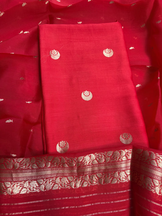Red Chiniya Chand Tara suit set