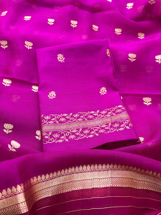 Magenta Chiniya silk with kora silk dupatta