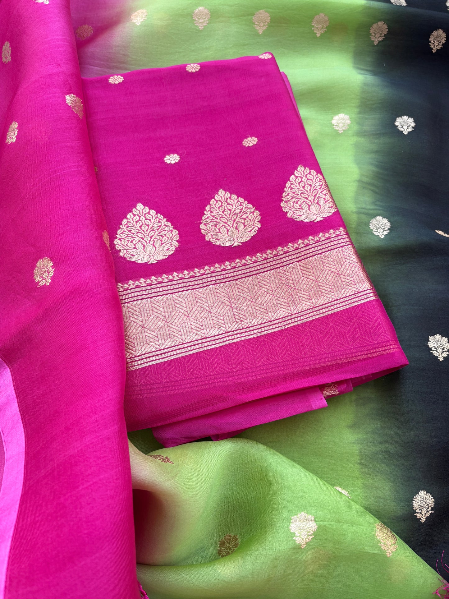 Pink Chiniya silk kurta with shaded dupatta
