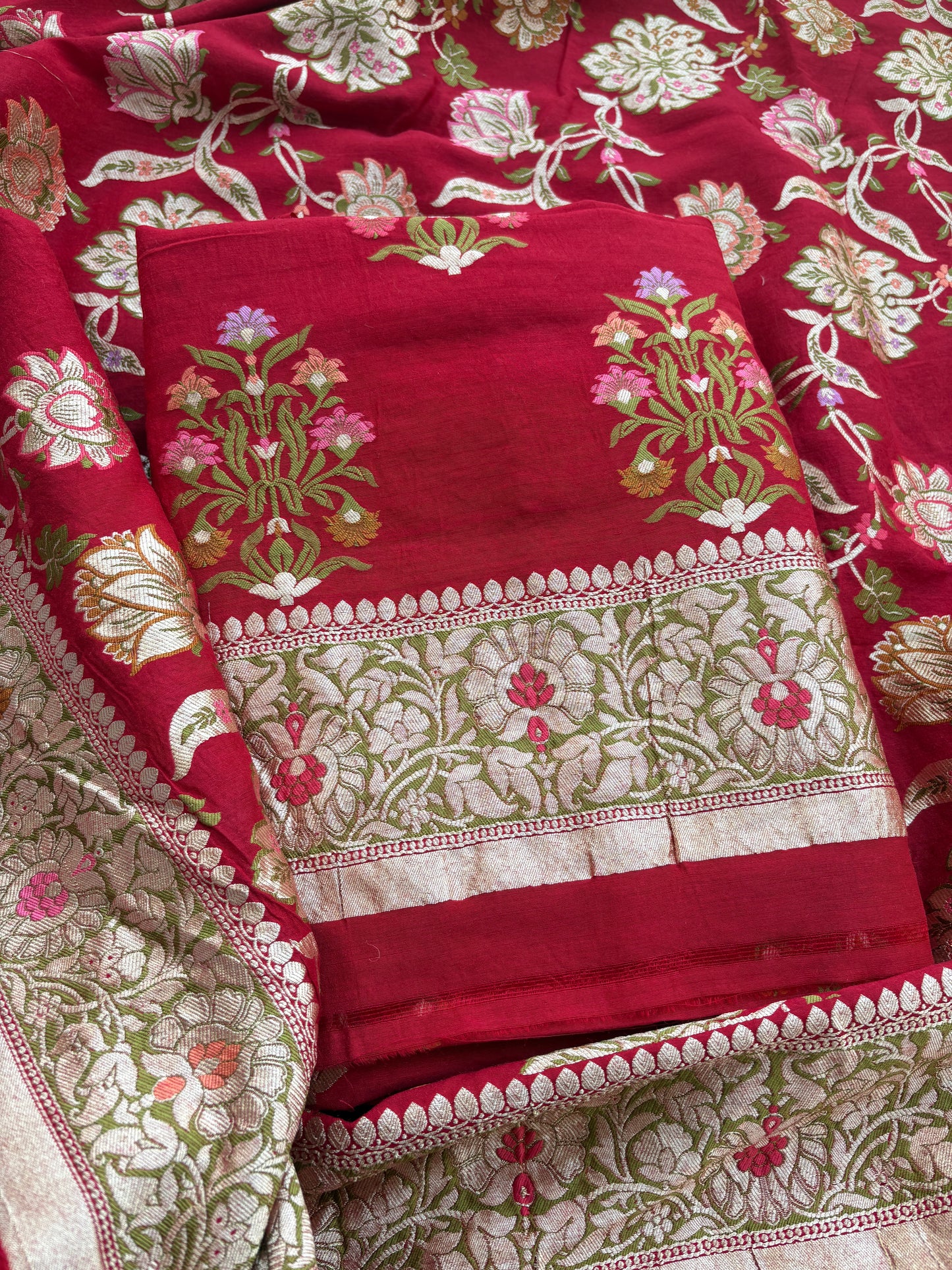 Red moonga silk meenadar exclusive suit set