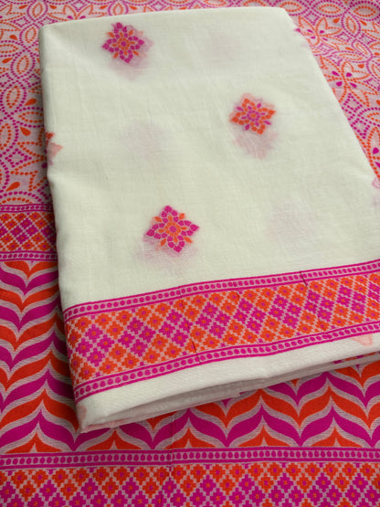 Rani pink weaving kurta,jaal weaving dupatta, plain bottom