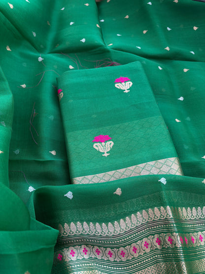 Green kora kadhwa silk suit  set