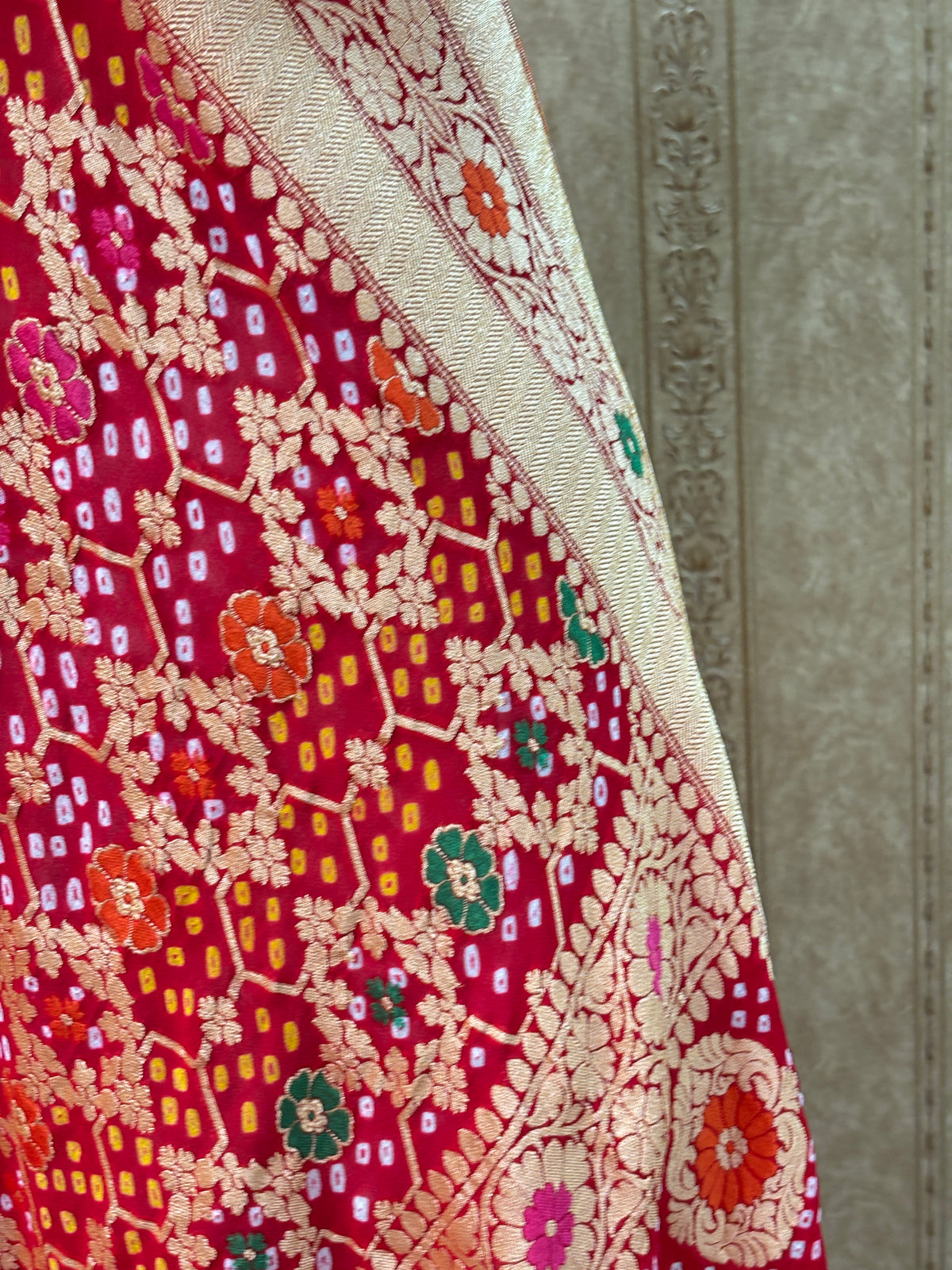 Red bandhani meenakari dupatta